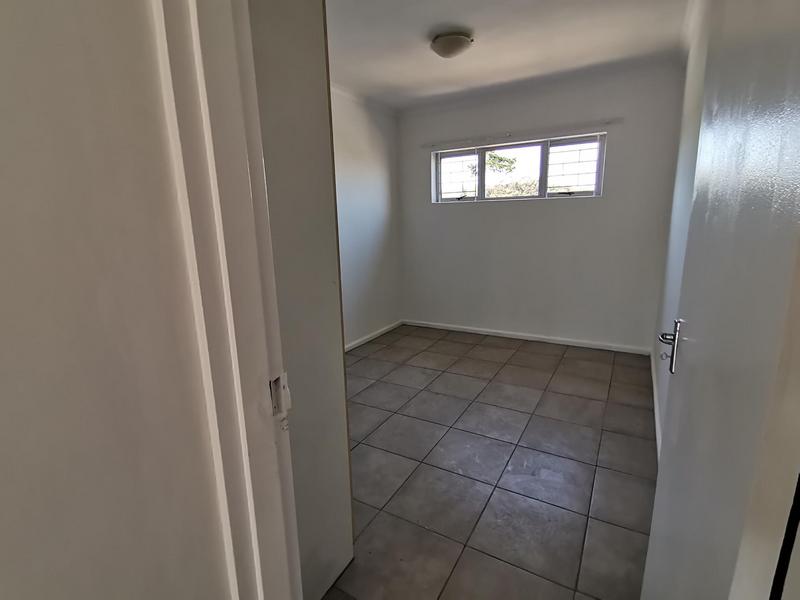 2 Bedroom Property for Sale in Protea Heights Western Cape